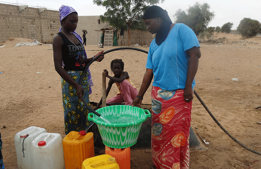 Alimentation en eau portable des villages (AEP) riverains du lac de Guiers  | Office des lacs et cours d&#039;eau (OLAC)